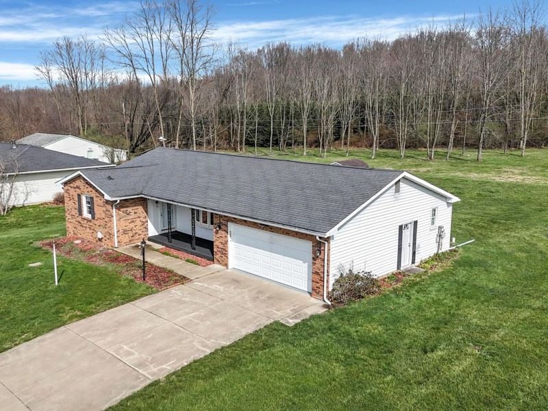 14463 Maple Lane, Mount Vernon, OH 43050 Photo 2