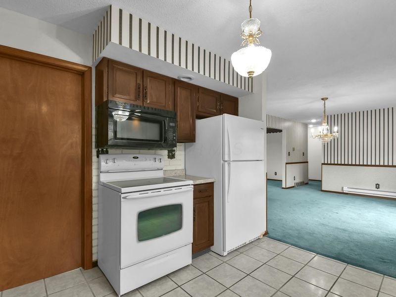 14463 Maple Lane, Mount Vernon, OH 43050 Photo 8