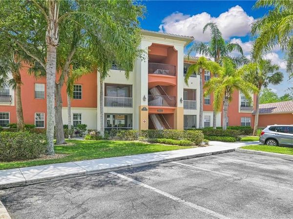 3953 Pomodoro CIR, Unit 301, CAPE CORAL, FL 33909