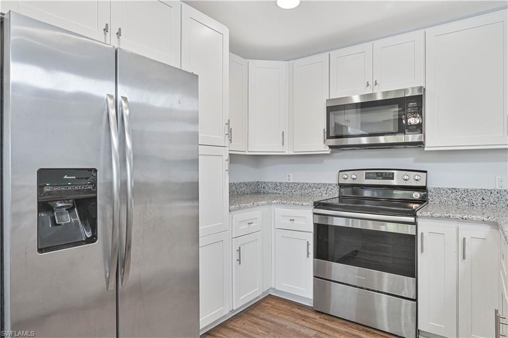 3953 Pomodoro Cir, Unit 301, Cape Coral, FL 33909 Photo