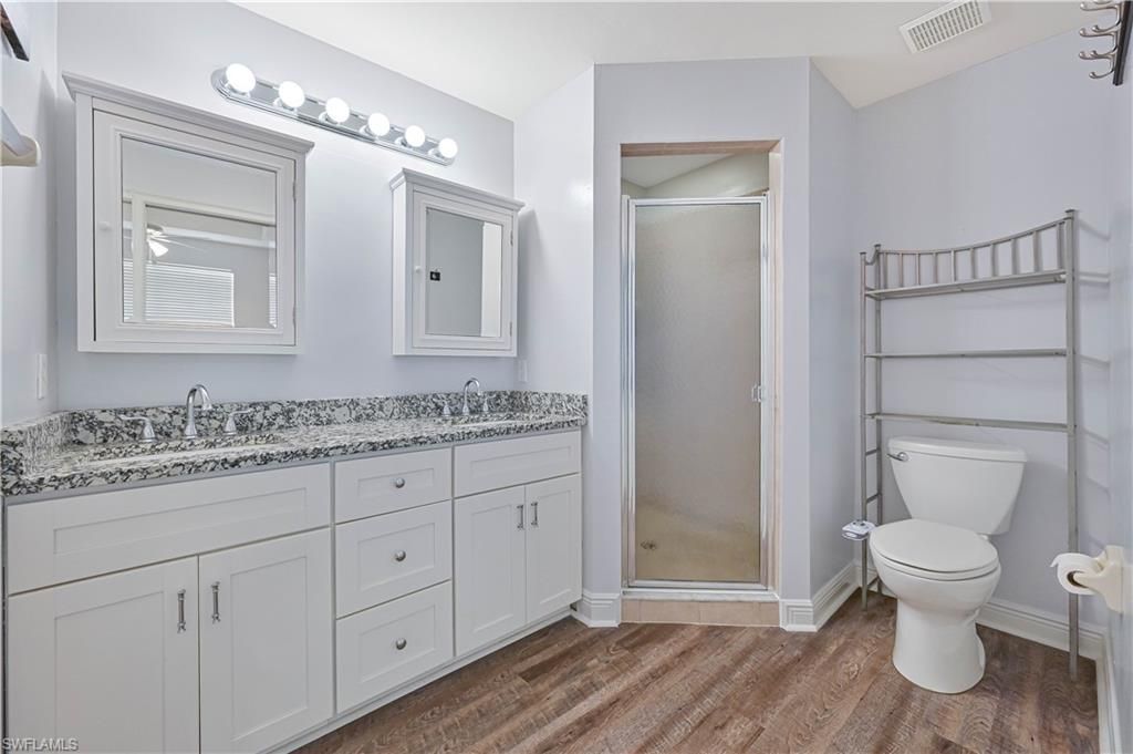 3953 Pomodoro Cir, Unit 301, Cape Coral, FL 33909 Photo