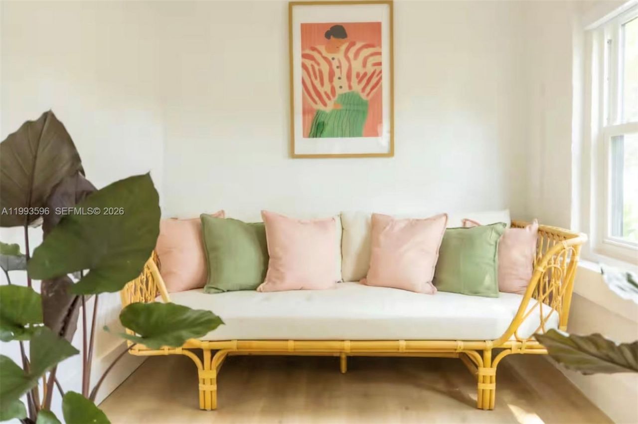 745 NW 47th Ter, Miami, FL 33127 Photo