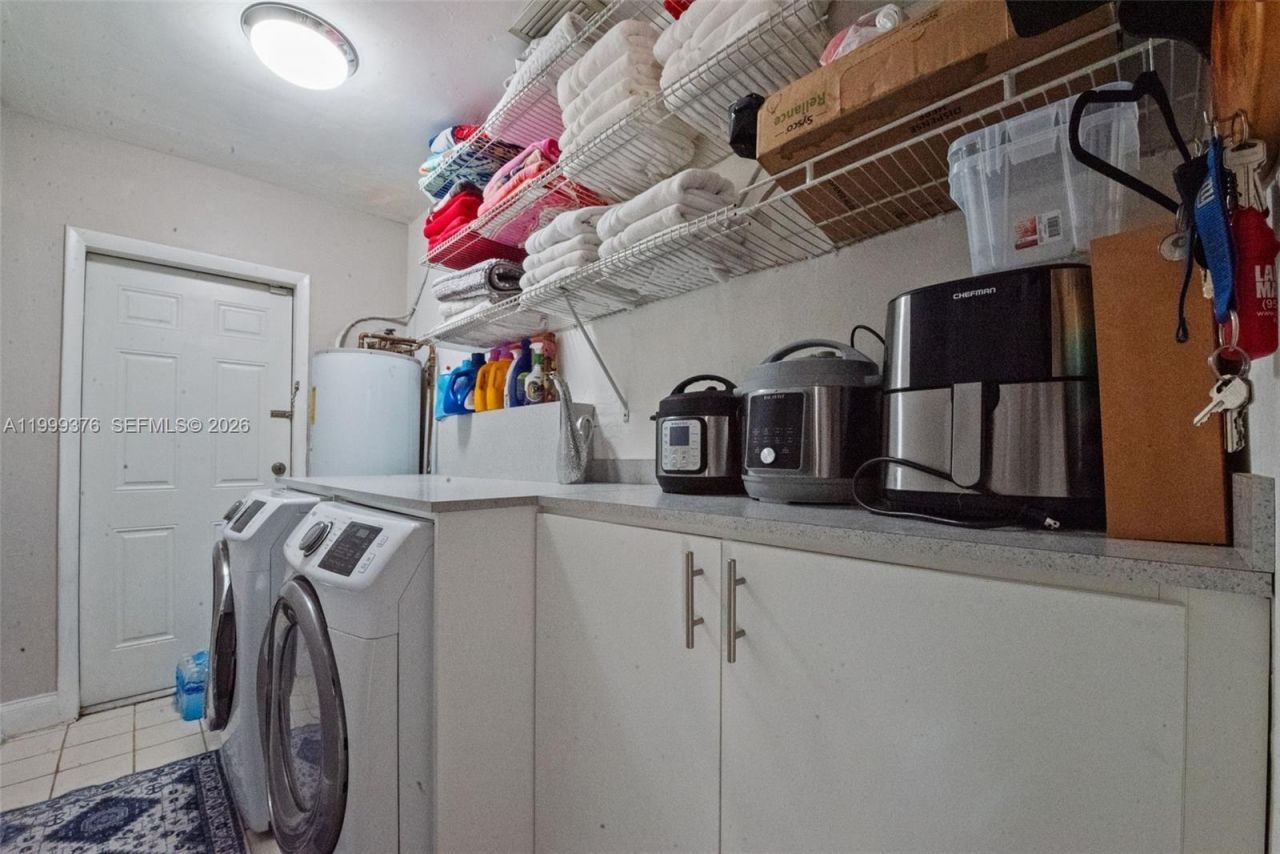 911 SW 51st Ave, Plantation, FL 33317 Photo