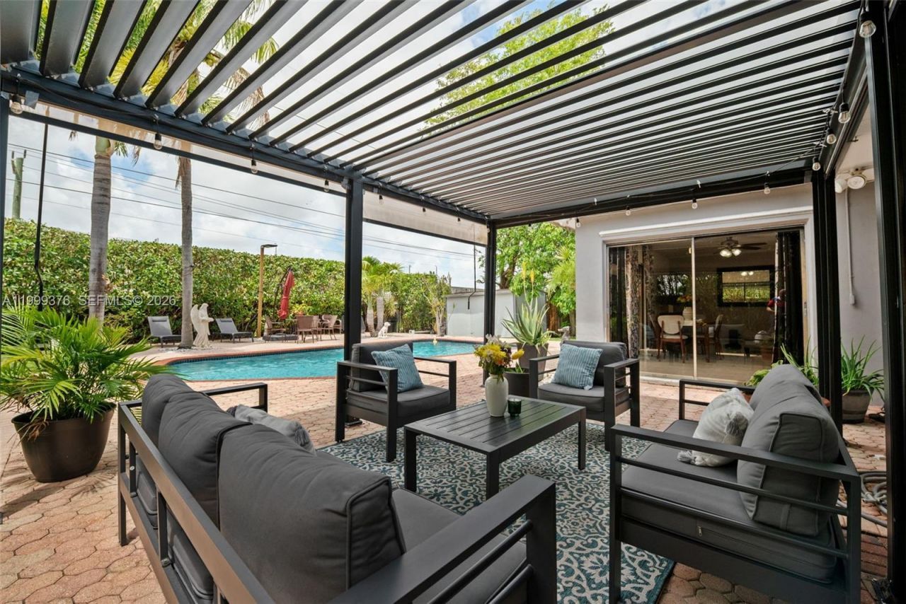 911 SW 51st Ave, Plantation, FL 33317 Photo