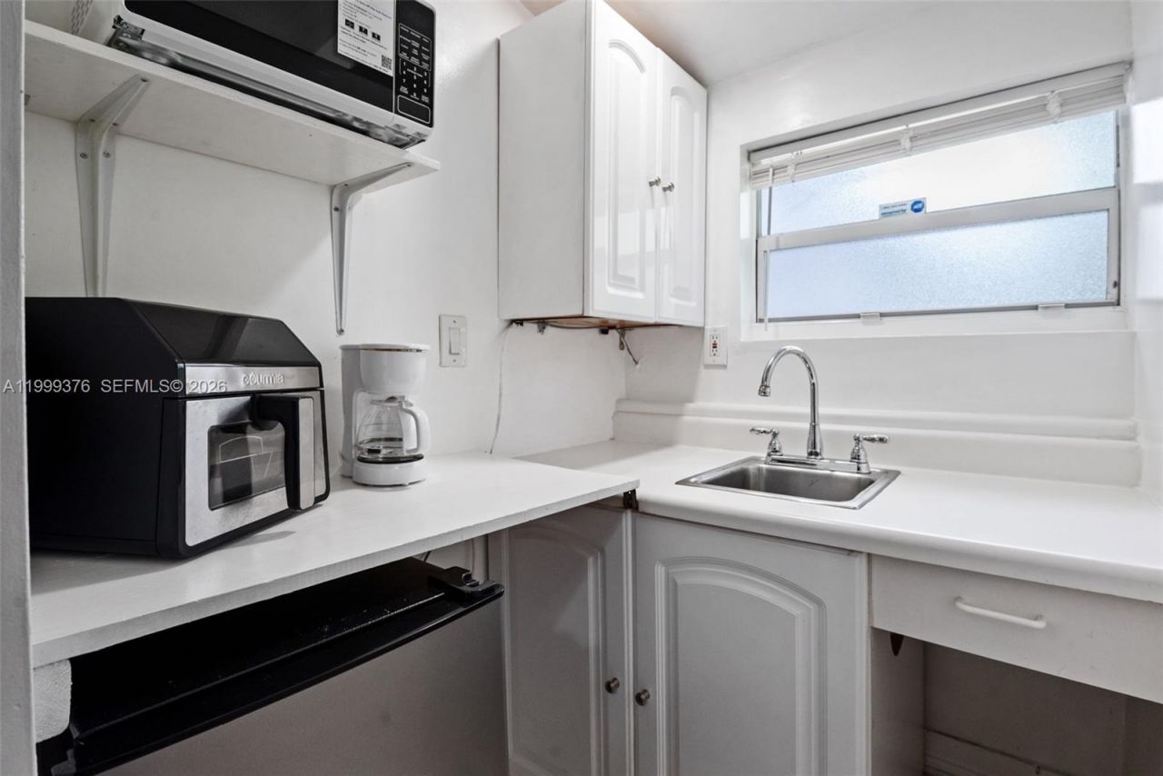 911 SW 51st Ave, Plantation, FL 33317 Photo