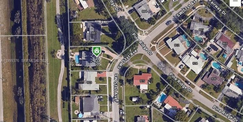 911 SW 51st Ave, Plantation, FL 33317 Photo