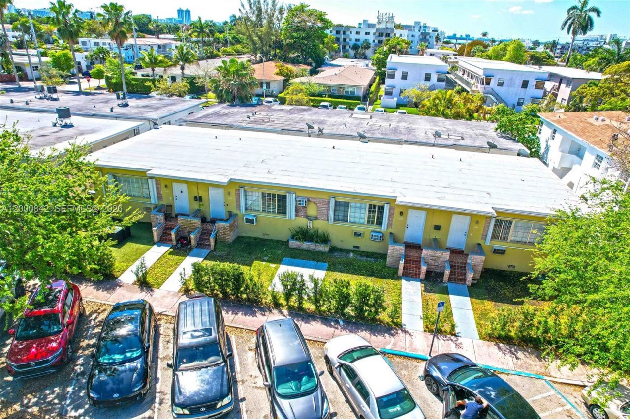 1930 Calais Dr, Miami Beach, FL 33141 Photo