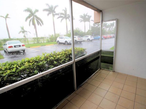 8794 SW 12th St , Unit 103, Miami, FL 33174