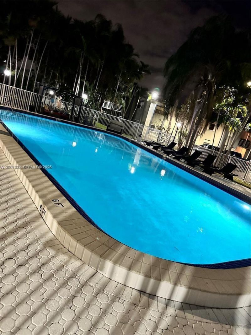 8794 SW 12th St, Unit 103, Miami, FL 33174 Photo