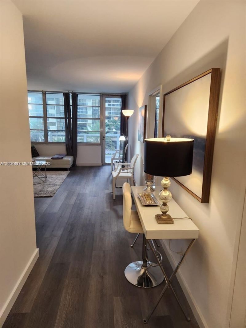 5700 Collins Ave, Unit 4N, Miami Beach, FL 33140 Photo