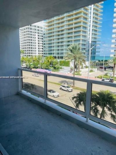 5700 Collins Ave, Unit 4N, Miami Beach, FL 33140 Photo