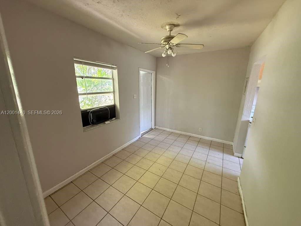 817 NW 10th St, Unit 2, Hallandale Beach, FL 33009 Photo