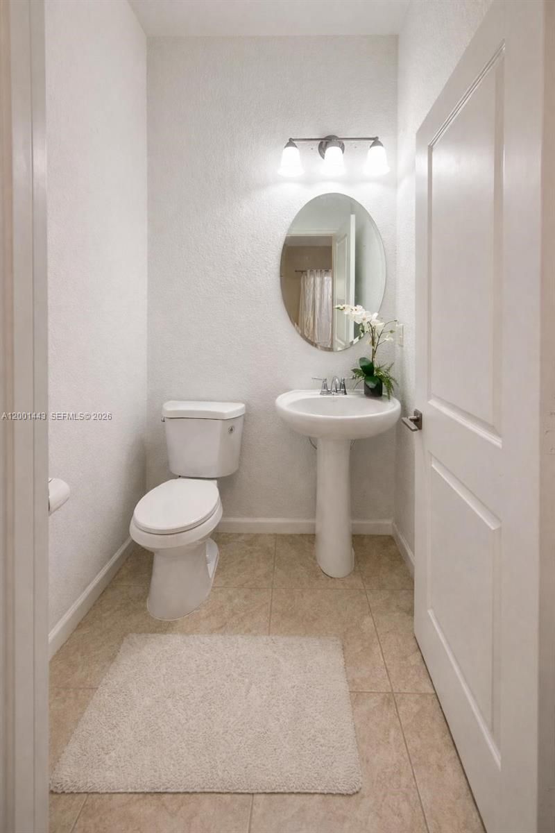 3533 NW 30th Ct, Lauderdale Lakes, FL 33311 Photo