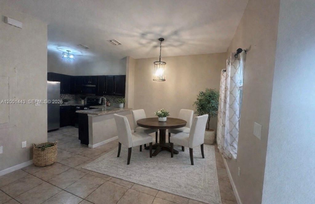 3533 NW 30th Ct, Lauderdale Lakes, FL 33311 Photo