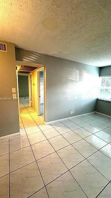 10176 Twin Lakes Dr, Unit 13-C, Coral Springs, FL 33071 Photo