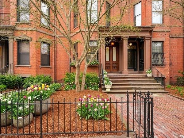 381 Beacon Street, Boston, MA 02116