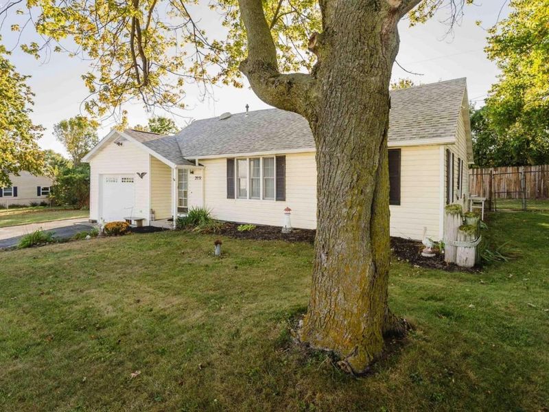 2058 Skyline Drive, Marblehead, OH 43440 Photo 38