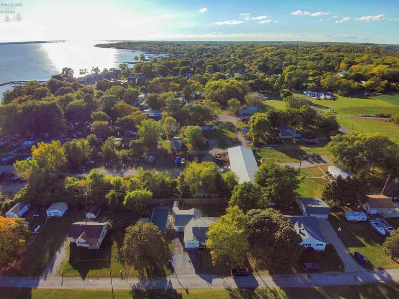 2058 Skyline Drive, Marblehead, OH 43440 Photo 46