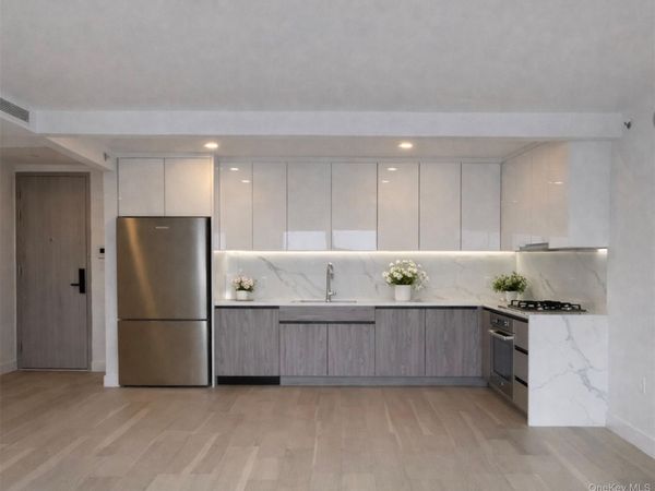 14449 Northern Boulevard , Unit 411, Flushing, NY 11354