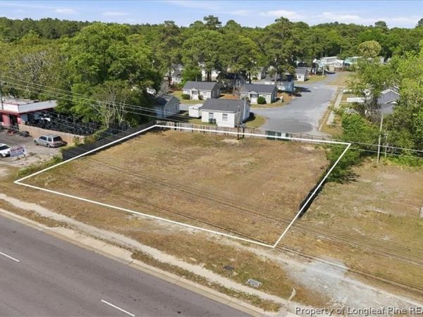 5516 Bragg Blvd , Fayetteville, NC 28311