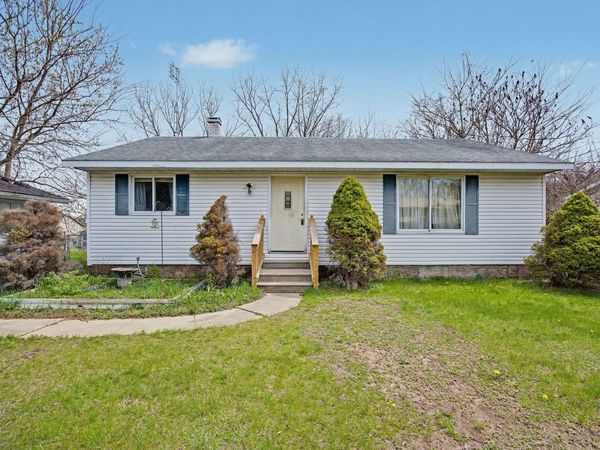 5223 S Boulder Street, Jackson, MI 49201