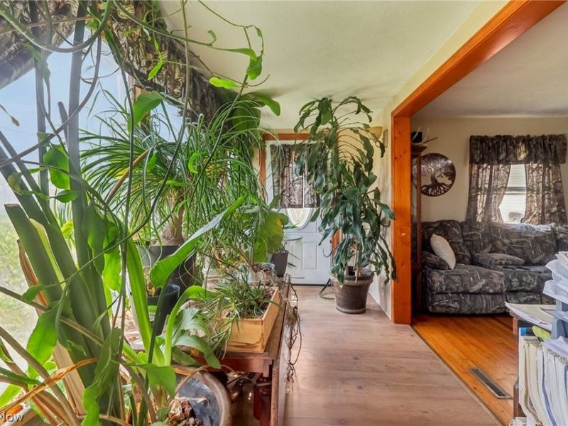 5777 Nave Street SW, Canton, OH 44706 Photo 12