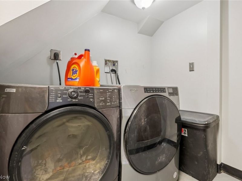 5777 Nave Street SW, Canton, OH 44706 Photo 28