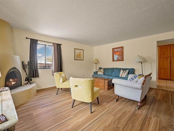 1718 1/2 W Alameda Street , Santa Fe, NM 87501