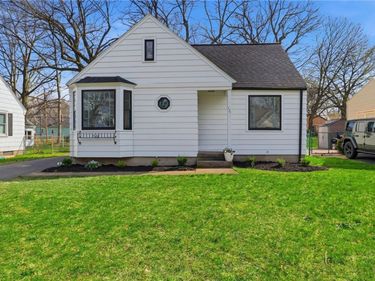 131 Langford Road , Rochester, NY 14615