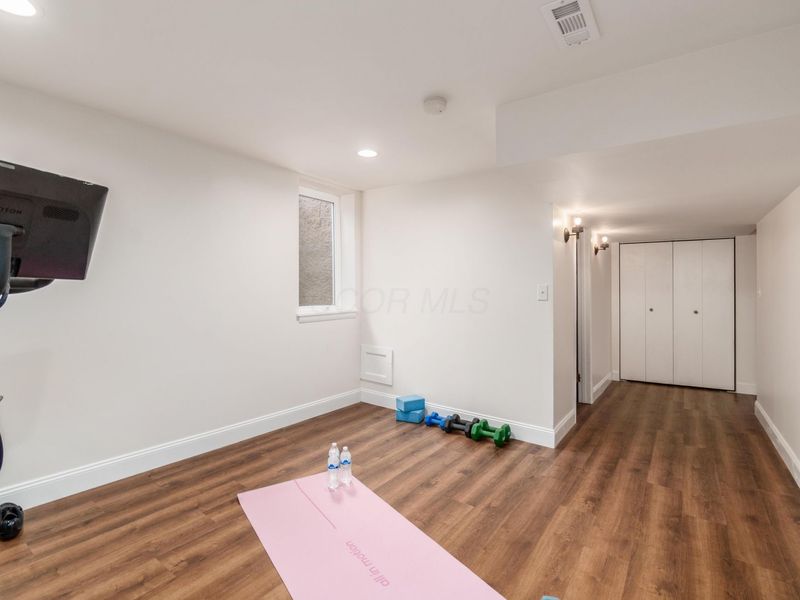 3166 S Dorchester Road, Columbus, OH 43221 Photo 26