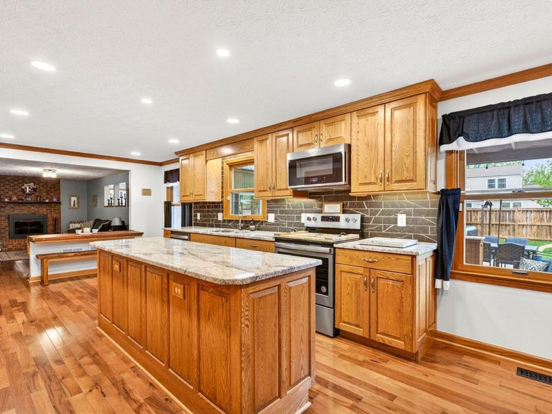 4100 Sassafras Court, Grove City, OH 43123 Photo 11