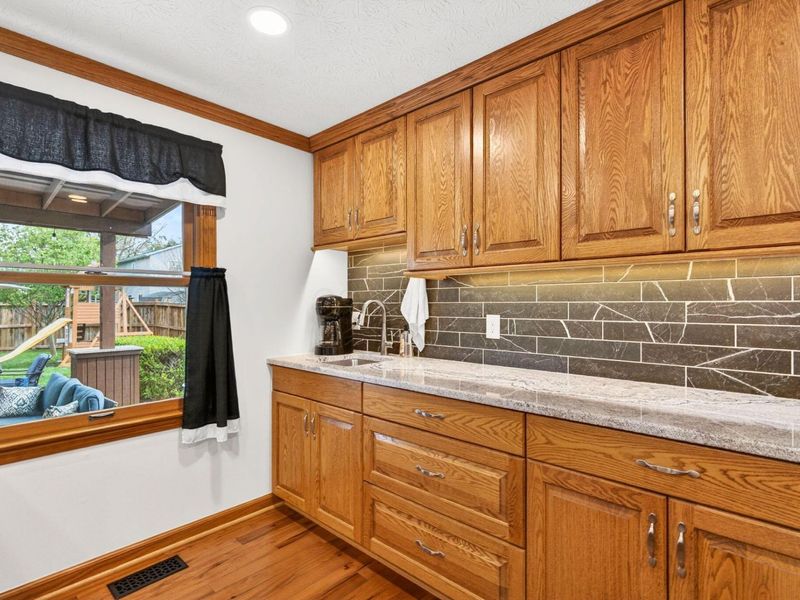 4100 Sassafras Court, Grove City, OH 43123 Photo 12