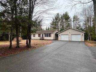 135 Ten Road, Bradley, ME 04411 Main Photo