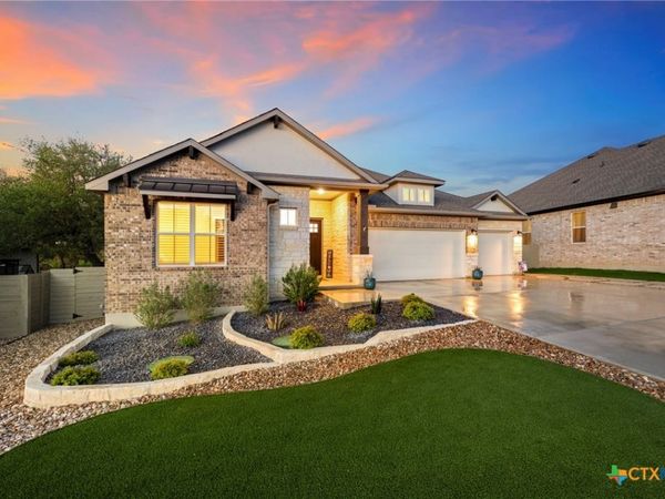 374 Bridle Trail, New Braunfels, TX 78132