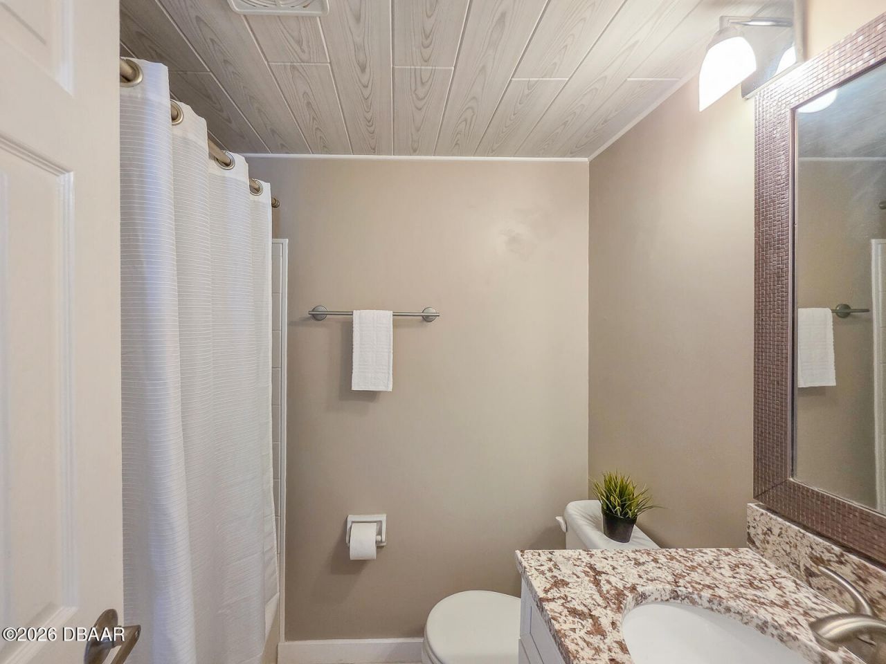 415 N Halifax Avenue, Unit 216, Daytona Beach, FL 32118 Photo