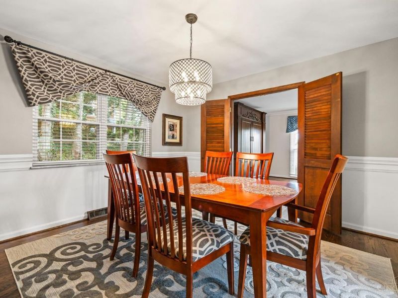 5901 Countryhills Drive, Green Township, OH 45233 Photo 10