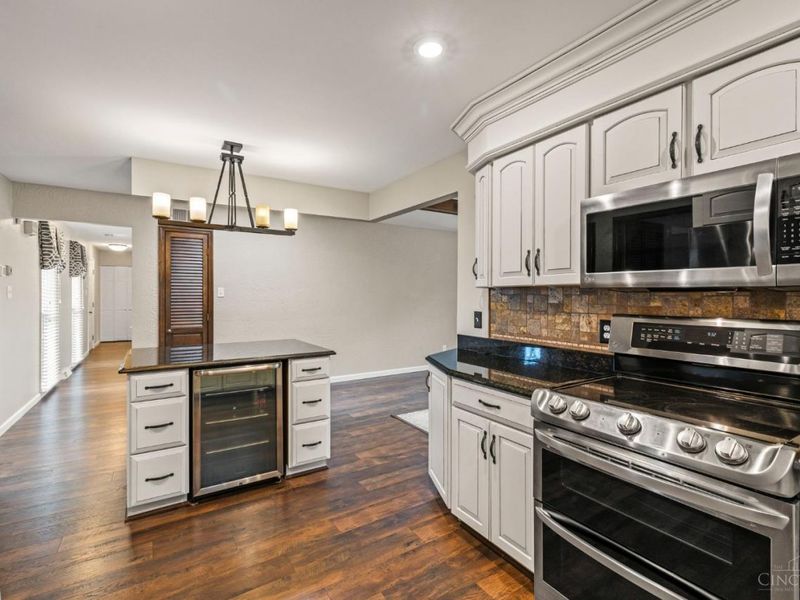 5901 Countryhills Drive, Green Township, OH 45233 Photo 15