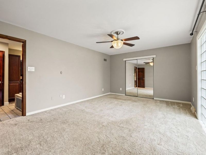 5901 Countryhills Drive, Green Township, OH 45233 Photo 24