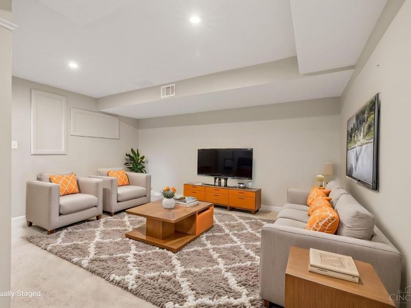 5901 Countryhills Drive, Green Township, OH 45233 Photo 41