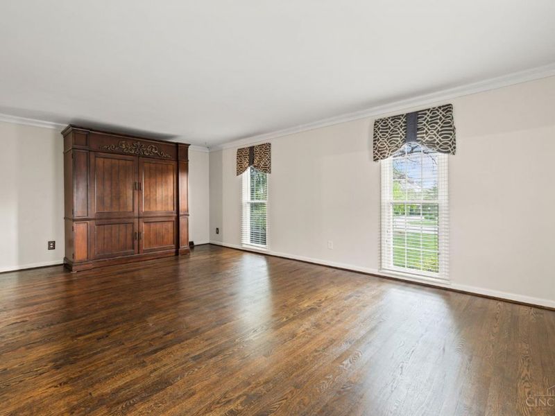 5901 Countryhills Drive, Green Township, OH 45233 Photo 6