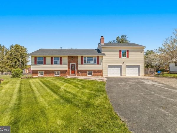 2406 NEUDECKER ROAD, WESTMINSTER, MD 21157