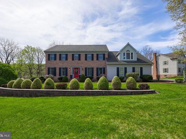 2619 WEXFORD DRIVE, LANCASTER, PA 17601