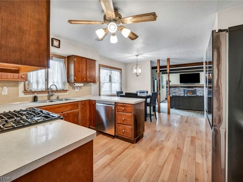 26475 Sudbury Drive, North Olmsted, OH 44070 Photo 12