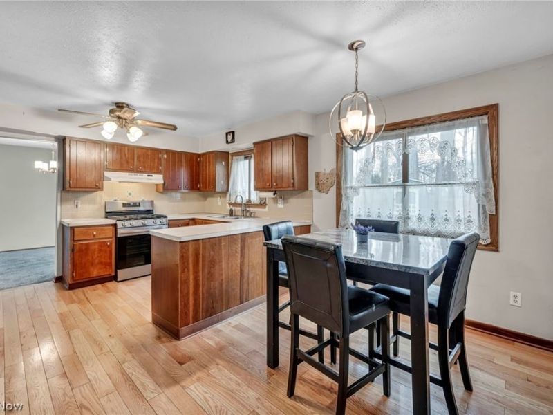 26475 Sudbury Drive, North Olmsted, OH 44070 Photo 17