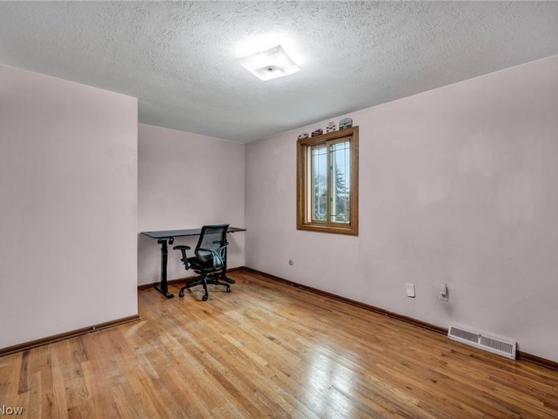 26475 Sudbury Drive, North Olmsted, OH 44070 Photo 32