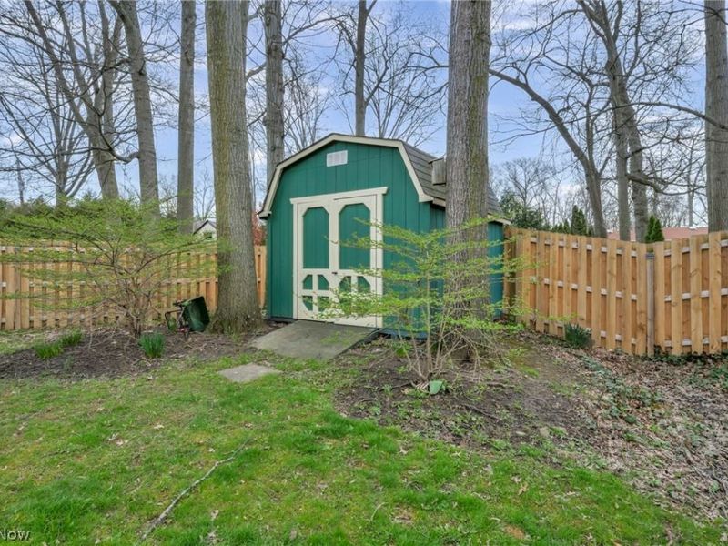 26475 Sudbury Drive, North Olmsted, OH 44070 Photo 44