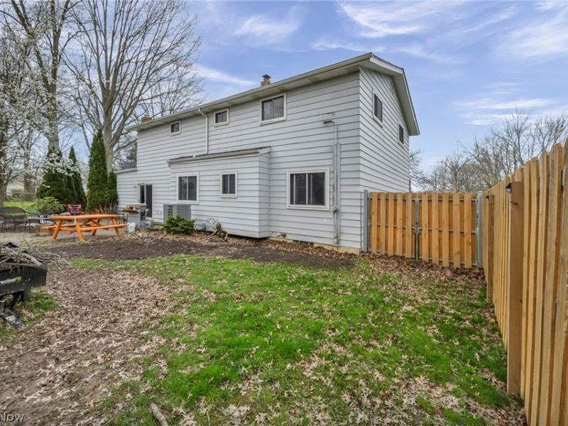 26475 Sudbury Drive, North Olmsted, OH 44070 Photo 46