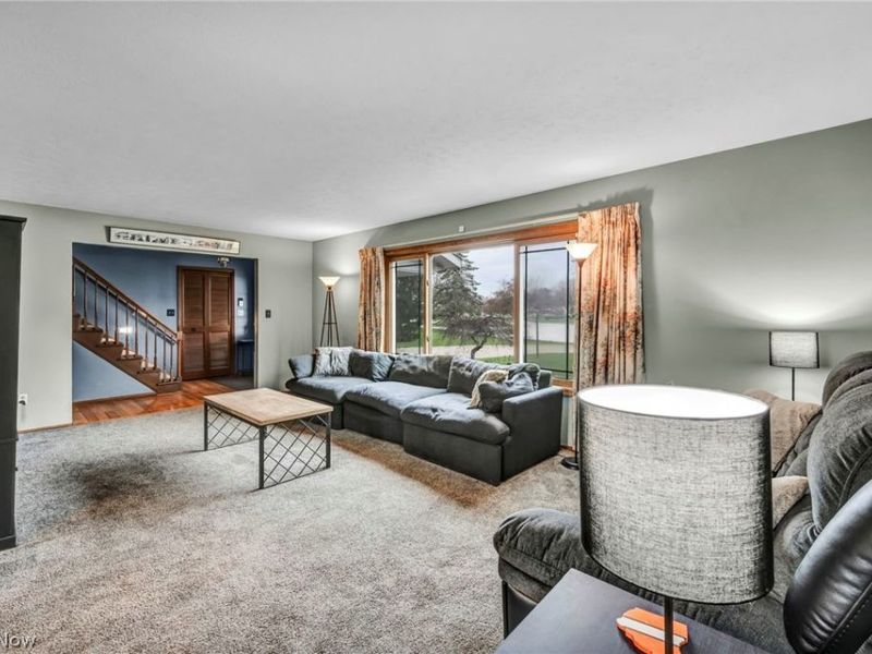 26475 Sudbury Drive, North Olmsted, OH 44070 Photo 6