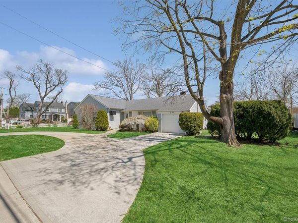 2961 Allon Street , Oceanside, NY 11572