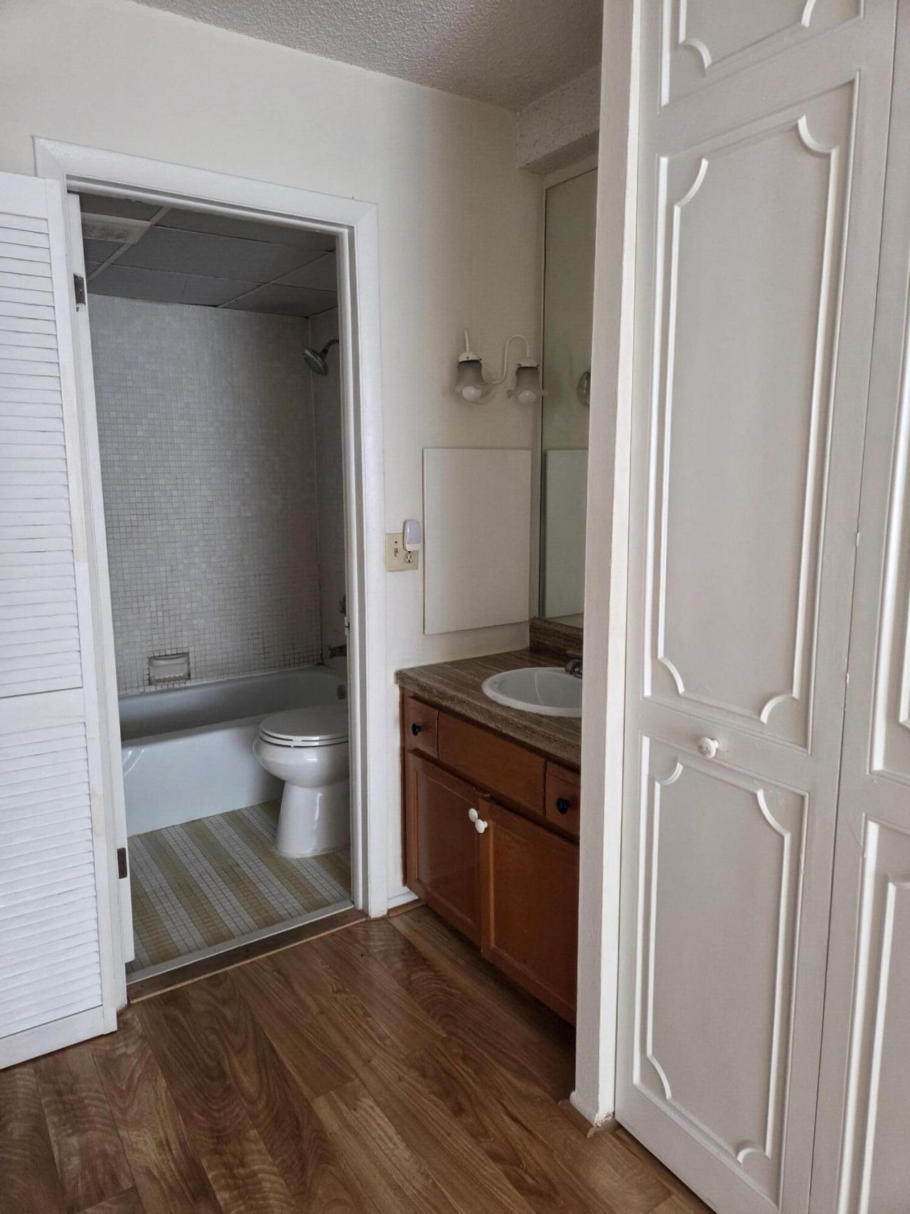 3720 Inverrary Drive, Unit 2b, Lauderhill, FL 33319 Photo